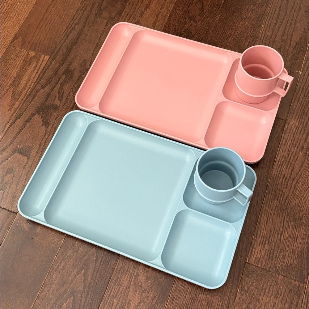 Vintage Tupperware divided trays and matching cups